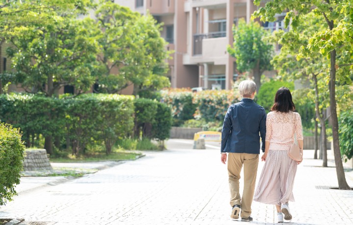 60代のシニア世代がマッチングアプリを利用する際の注意点