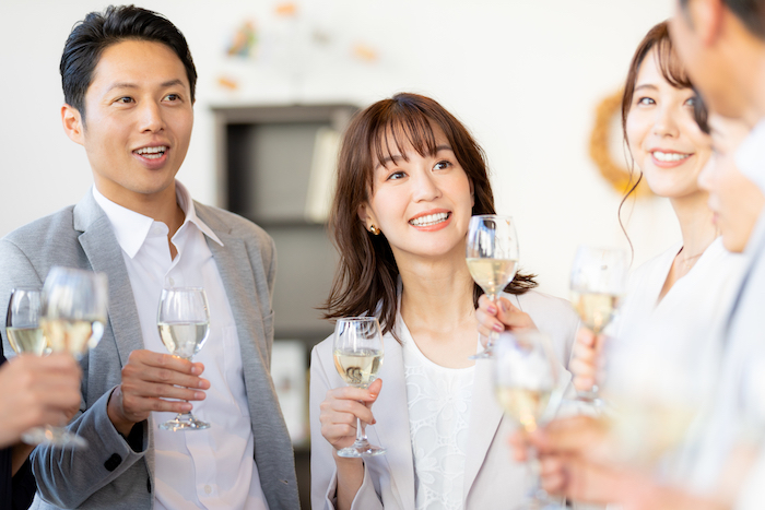 婚活パーティーとは?参加方法や当日の流れを解説